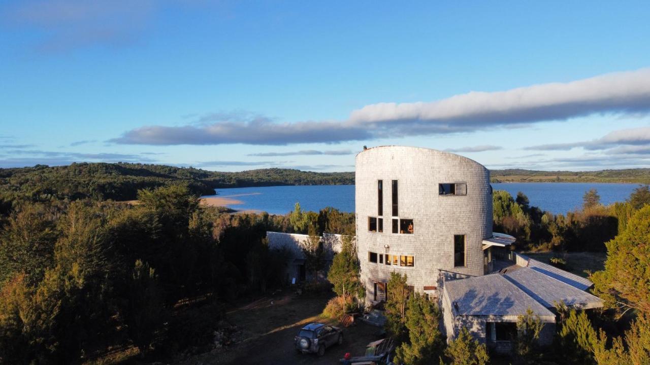 Lodge Parque Tepuhueico Кастро Екстериор снимка