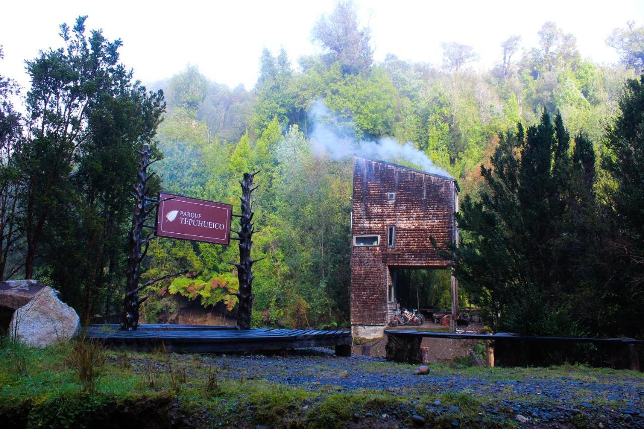 Lodge Parque Tepuhueico Кастро Екстериор снимка